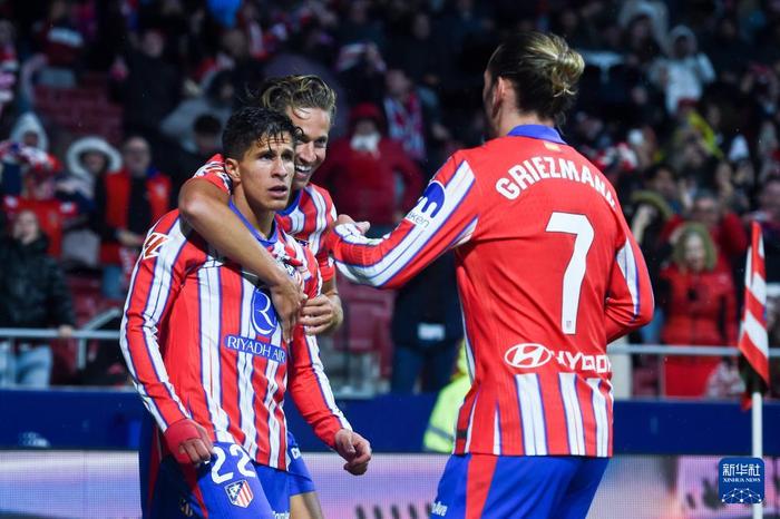 热那亚守住主场，马德里竞技队众志成城的简单介绍