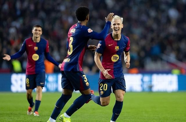 包含巴萨新援表现亮眼，助攻带动全队士气的词条