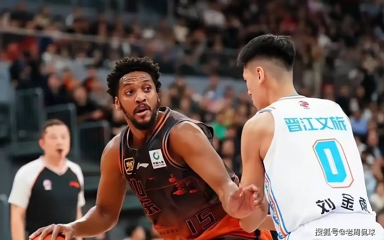 瓦力棋牌官网-山东男篮一路高歌，多点开花战胜江苏队