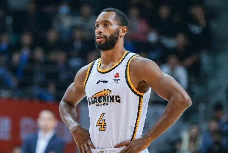 包含海登海姆实力再现，积分榜上有所攀升的词条