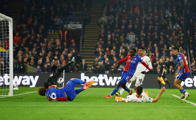 瓦力官网-南安普顿战平对手，稳定局势