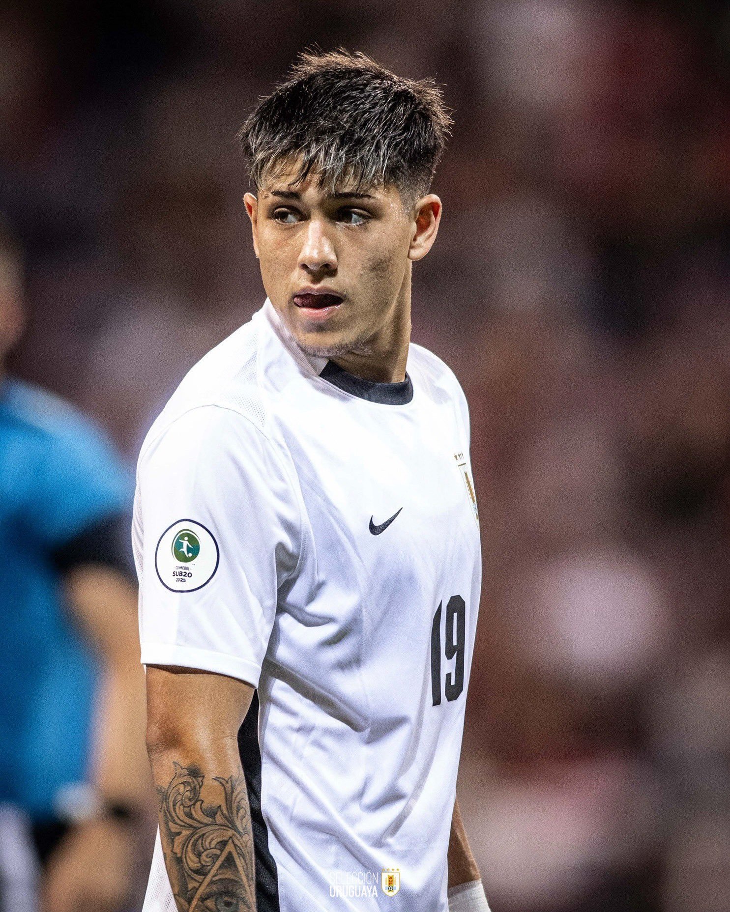 乌拉圭击败委内瑞拉获得金牌