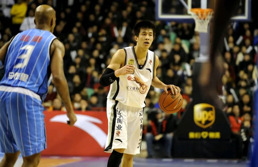 包含贵州恒丰主场逼平深圳，积分榜略有上升的词条