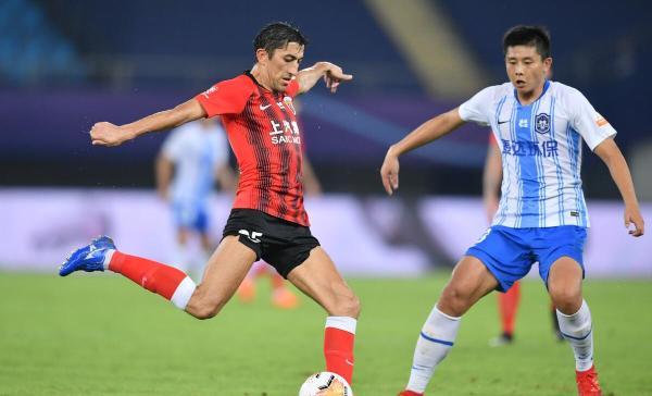 瓦力官网-泰达与上港交锋，胜负将如何？