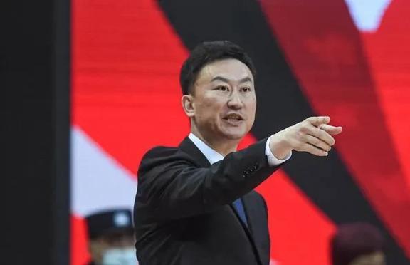 瓦力官网-包含失误主导失利，教练智慧领先的词条