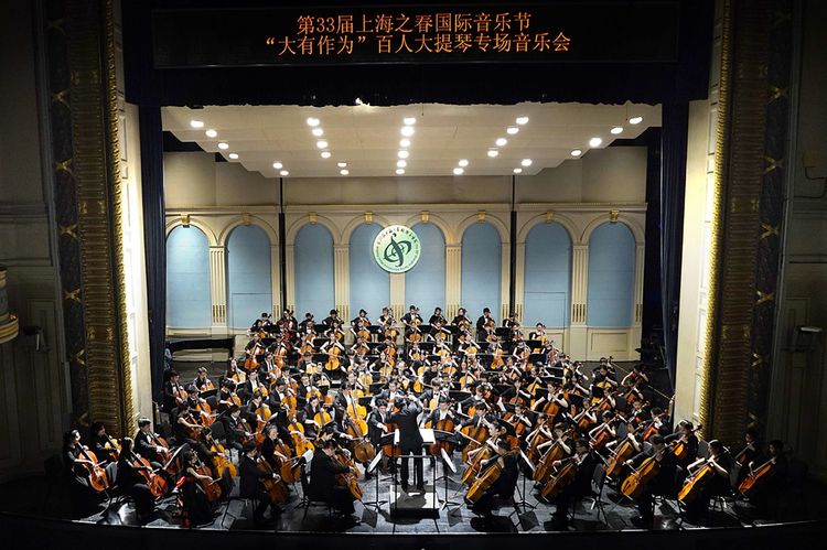 瓦力棋牌-太阳内外开花，轻取爵士缔造高光时刻的简单介绍