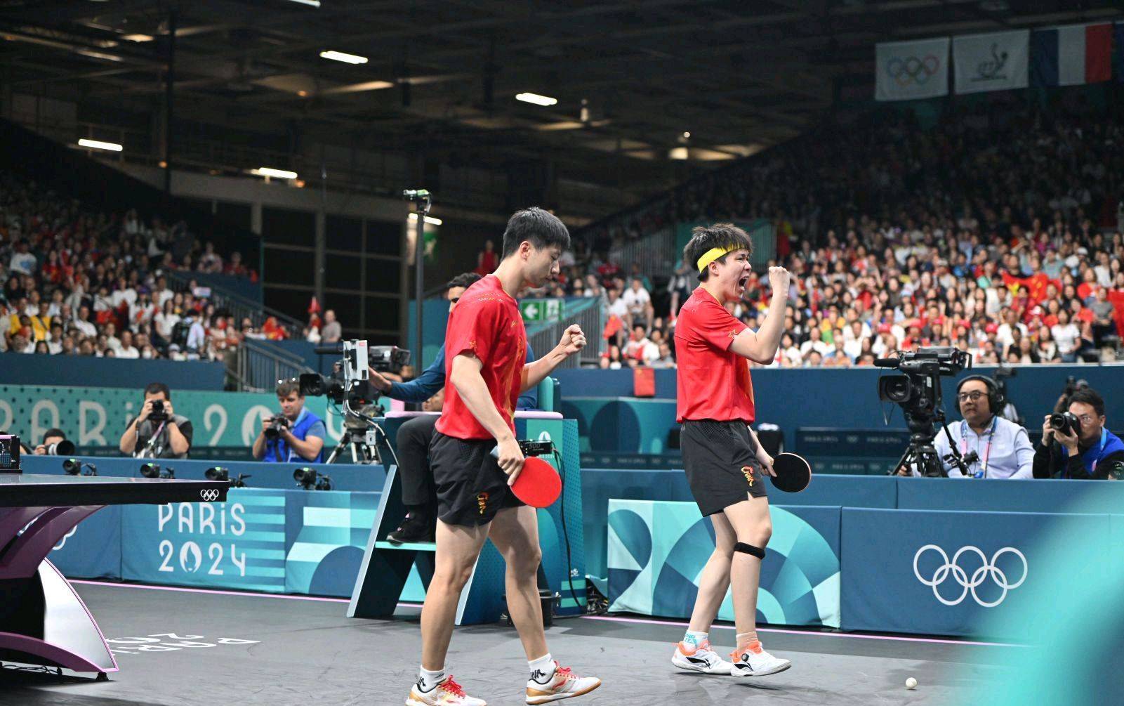 瓦力棋牌app-亚洲篮球锦标赛男子双打争夺激烈