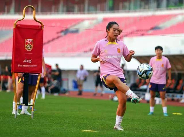 瓦力官网-意大利女子足球联赛开启，助力提升国内女足水平的简单介绍