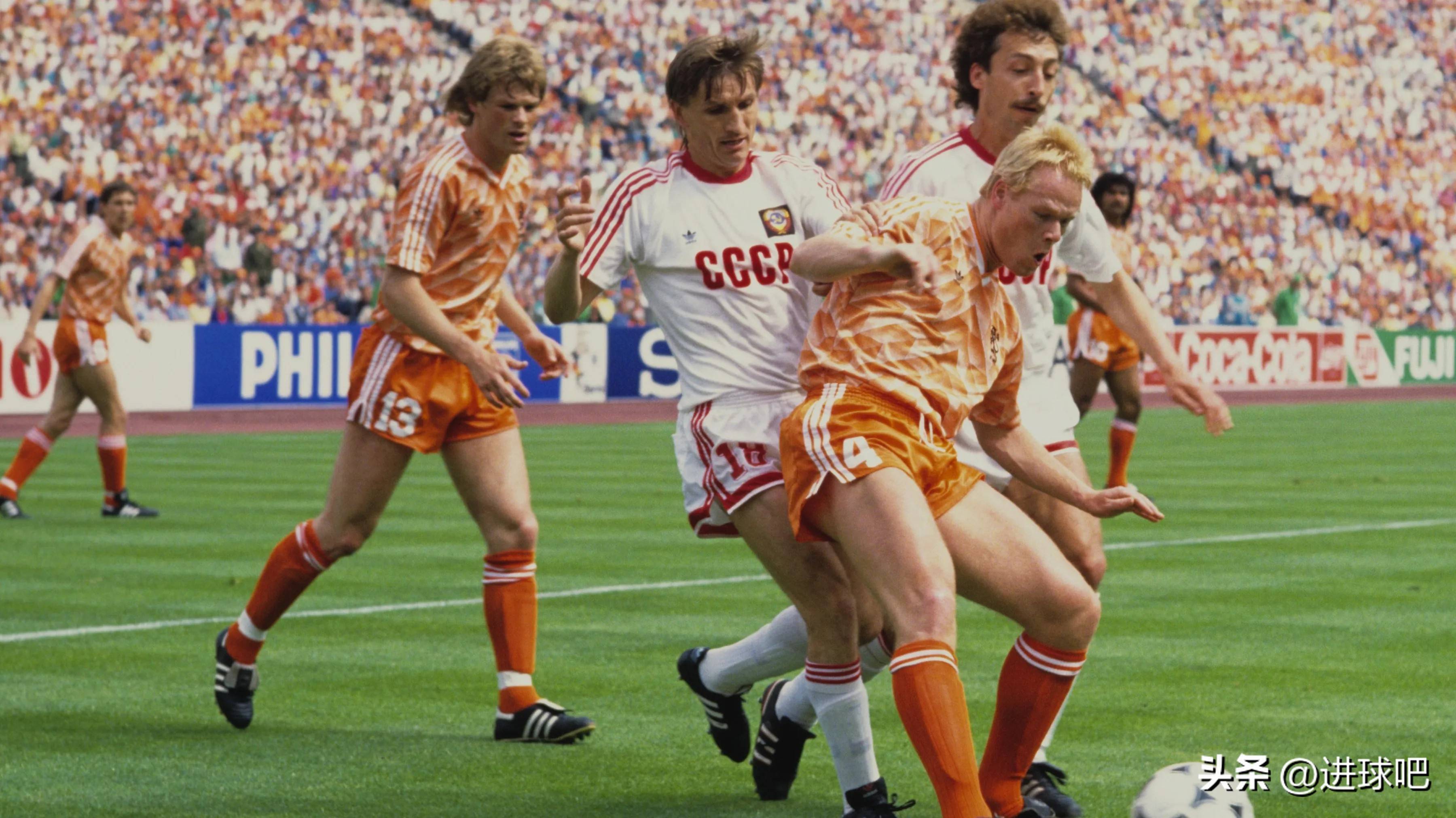 瓦力官网-荷兰队在比赛中表现出色，晋级半决赛