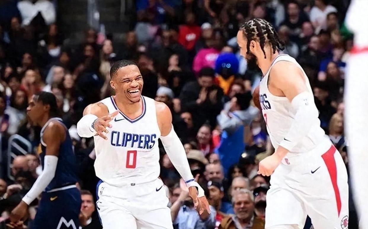 瓦力棋牌入口-乔治变身MVP级别，快船全队士气高昂迎胜利的简单介绍