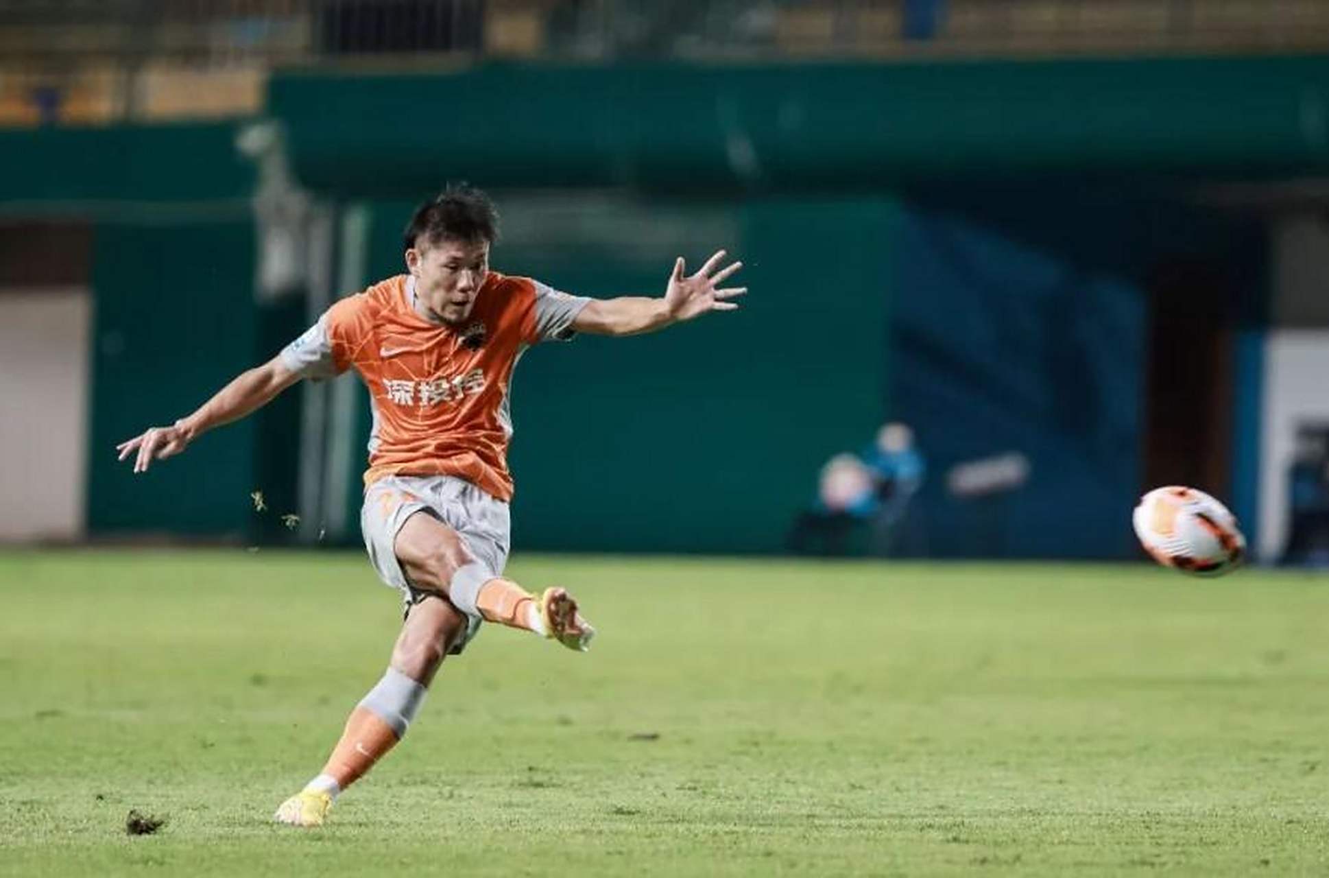 宁夏男篮气势如虹，向冠军发起冲击