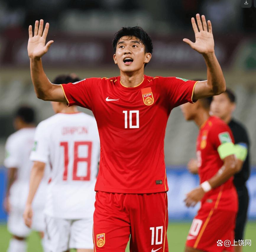 国内足球队士气高昂，战力强劲