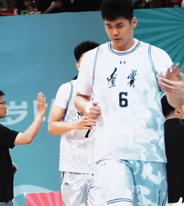 关于辽宁男篮青训培养初见成效，新生代球员崭露头角的信息