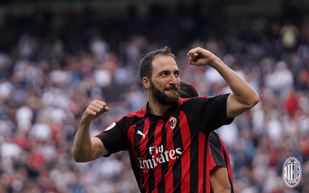 包含国家队士气高涨，继续保持不败记录的词条