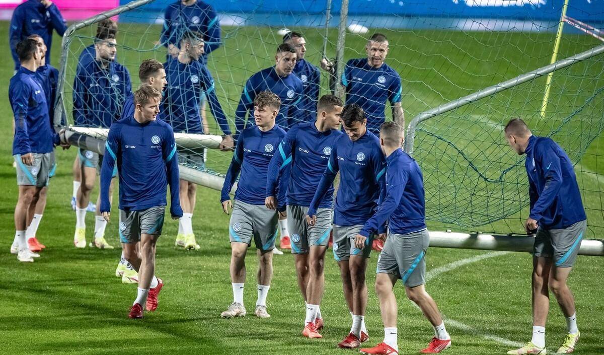 欧预赛战术变换频繁，教练组战术多样的简单介绍