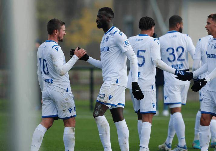 亚眠客场失利，保级防线岌岌可危