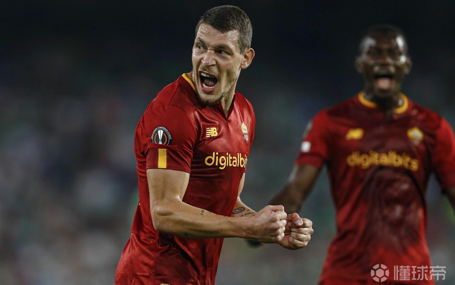 包含罗马前锋受伤下场，球队攻击火力大减的词条