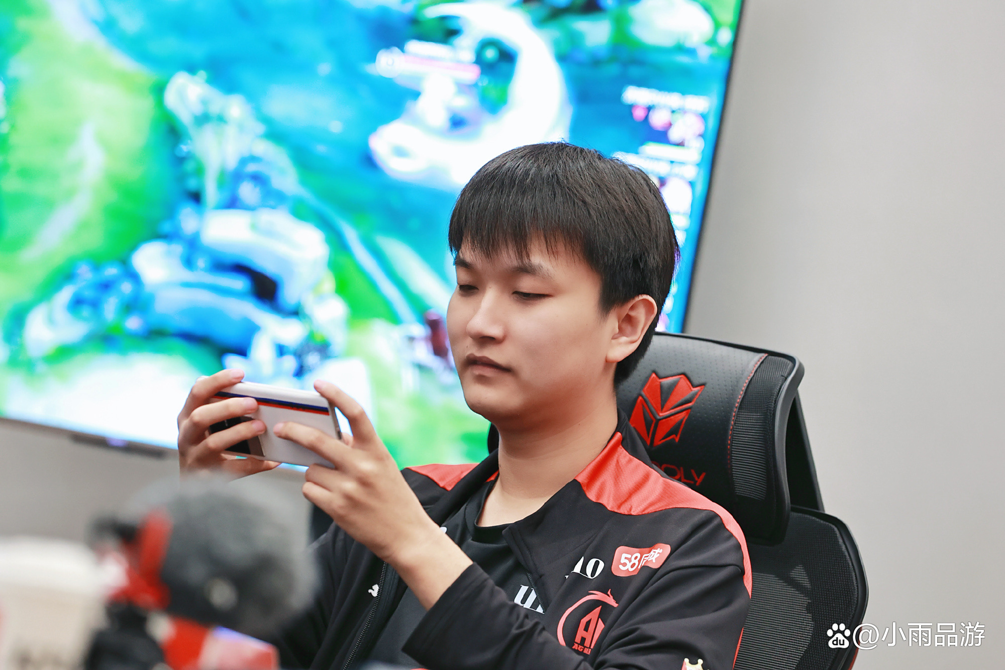 瓦力官网-LGD轻取DK，Knight线上压制力十足激烈交锋淘汰赛，锁定晋级资格