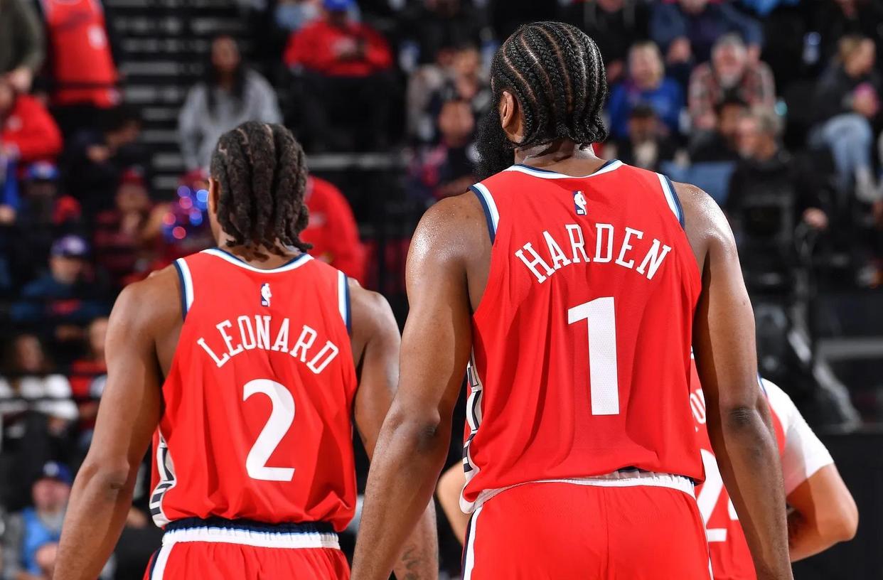 瓦力棋牌入口-关于开拓者主场连胜掘金，锁定季后赛席位的信息