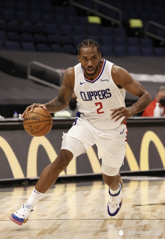 瓦力棋牌游戏-快船逆转猛龙取得胜利