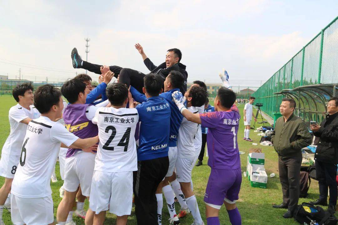 包含克罗地亚防守球员佩里斯信心十足，争夺冠军意志坚定的词条